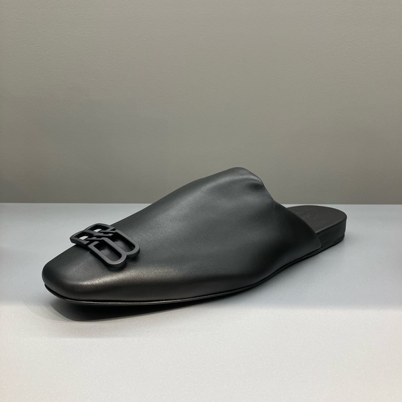 Used but clean - Picture 2 of 8